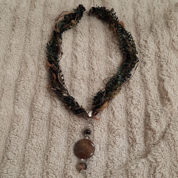 Hand made earth tone sparkle ribbon necklace with silver and stone slide pendant - Picture 4 of 4